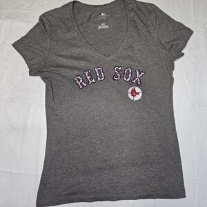 Genuine‎ Merchandise Gray Red Sox Women's V-Neck Tee